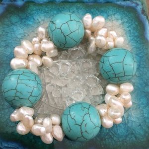 Anthropologie real pearls turquoise bracelet